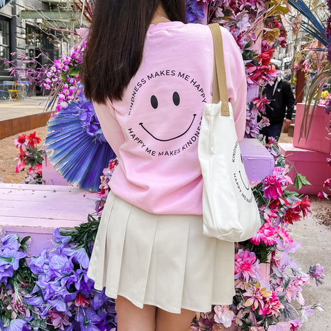 "Kindness Makes Me Happy" Crewneck Sweatshirt In Light Pink