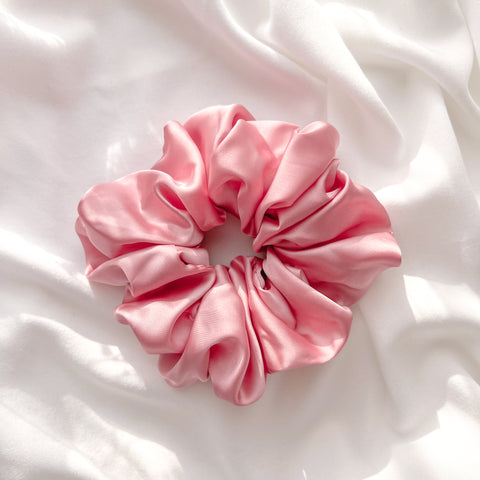 Silky Jumbo Scrunchie in Rose Pink