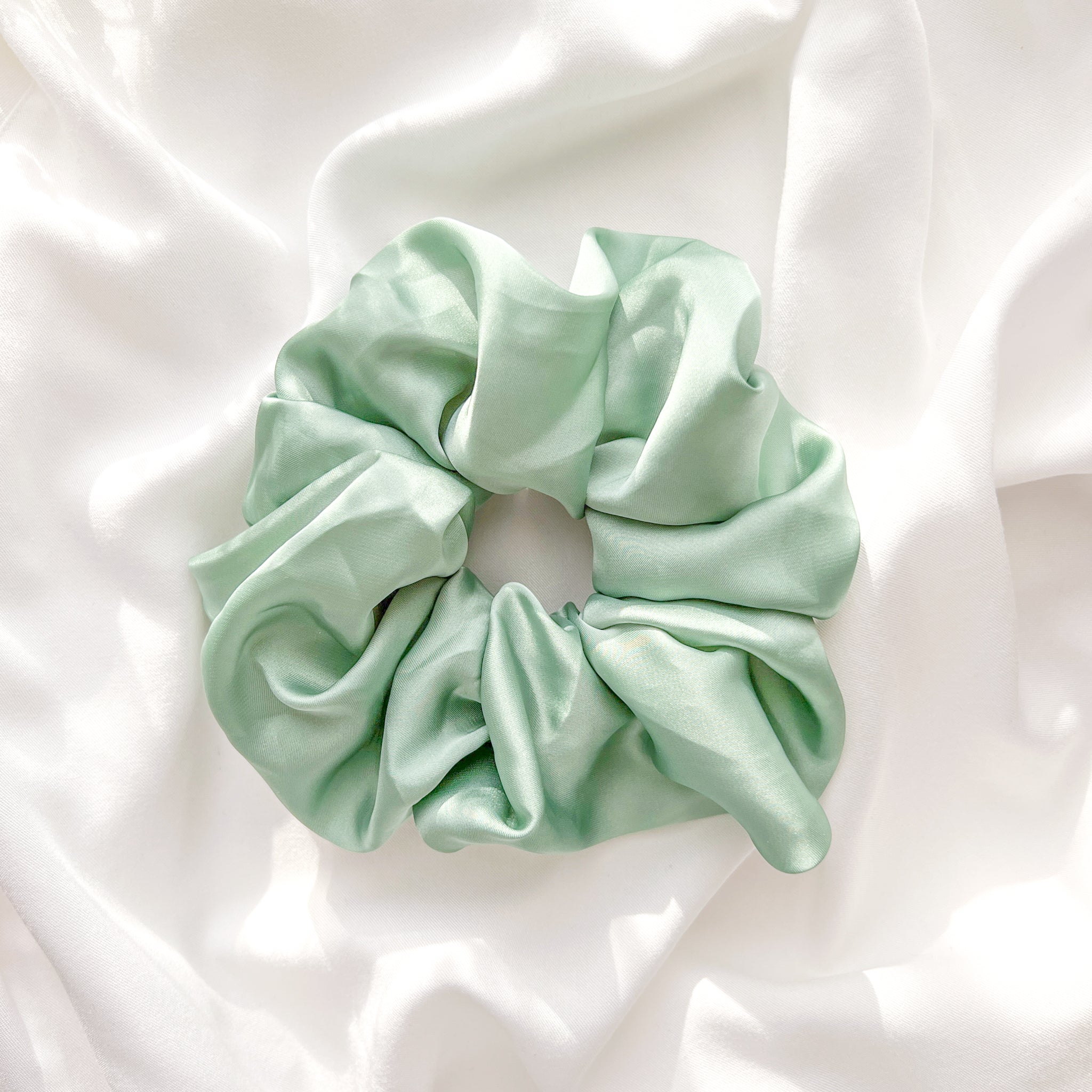 Silky Extra Jumbo Scrunchie in Green